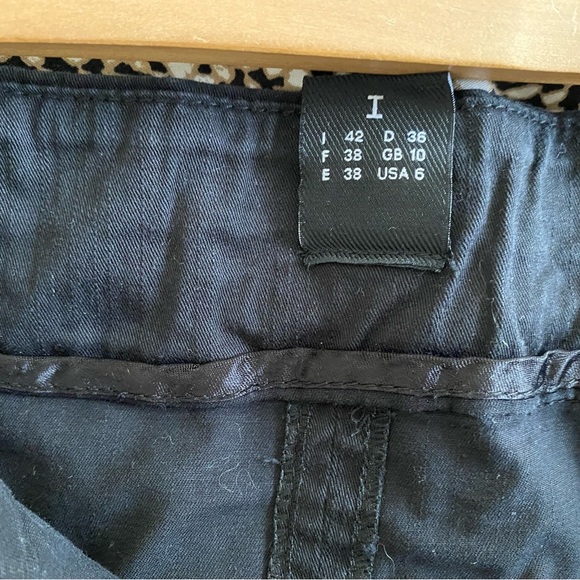 Legatte Black Ruffle Skirt - Picture 6 of 6